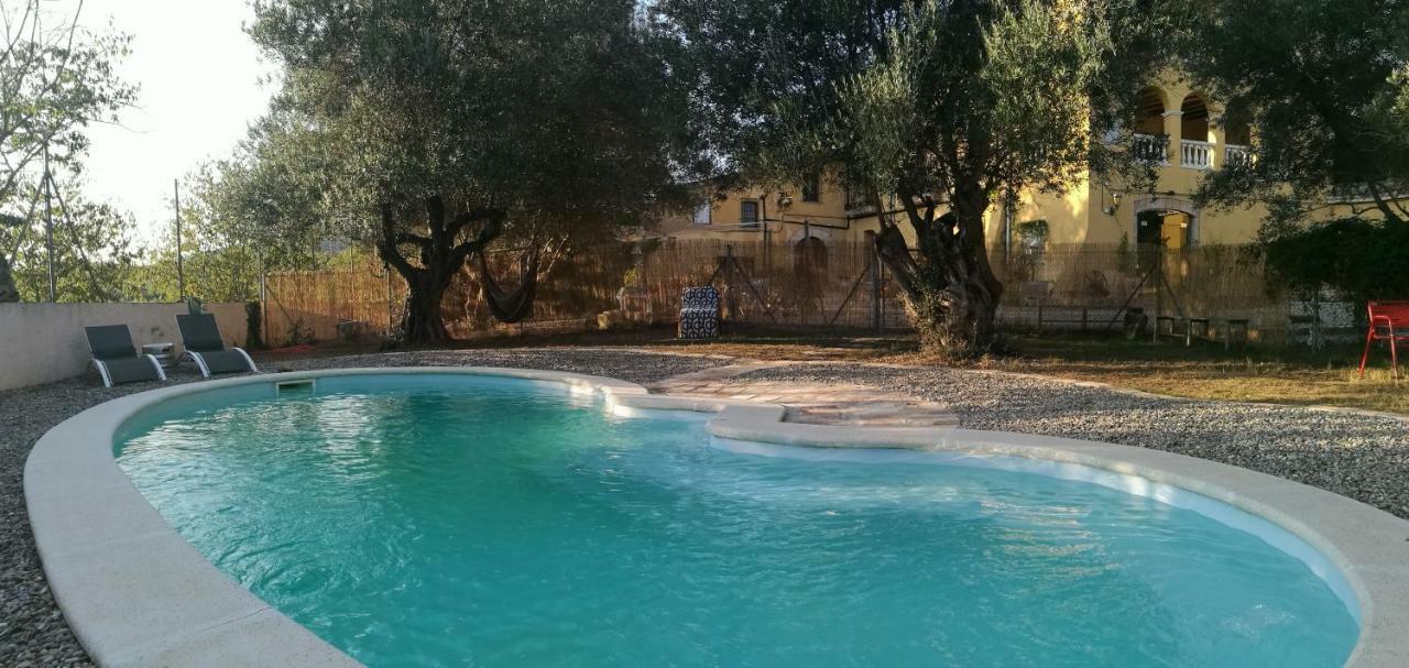 בית הארחה Olesa de Bonesvalls 	Maset Del Garraf מראה חיצוני תמונה